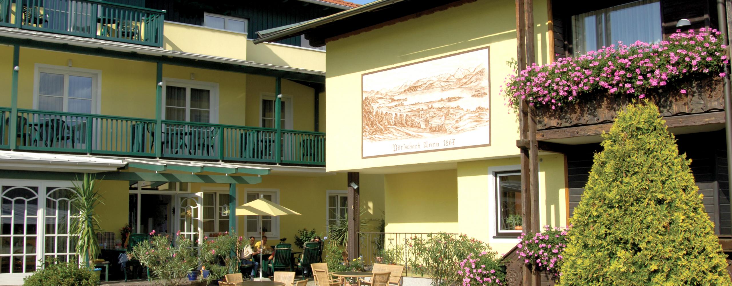 WUNDERs Ferienpension - Terrasse - Garten kleines_Haus_02