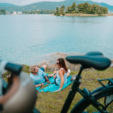 Genussrad_e-Bike_am_Wörthersee_(c)_Martin_Hofmann__Wörthersee_Tourismus_GmbH Genussrad_e-Bike_am_Wörthersee_(c)_Martin_Hofmann__Wörthersee_Tourismus_GmbH